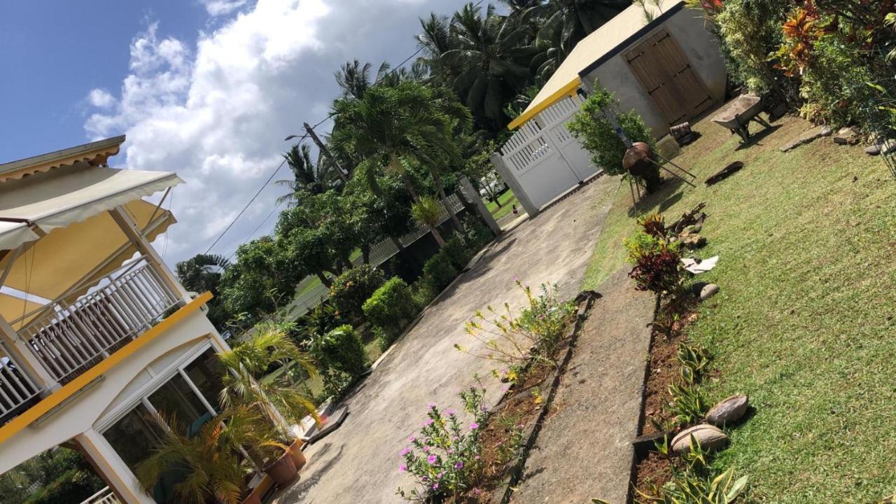 Ti Kaz A Patou, Au Coeur De L'Ile. Apartment เบย์-มาโอลต์ ภายนอก รูปภาพ
